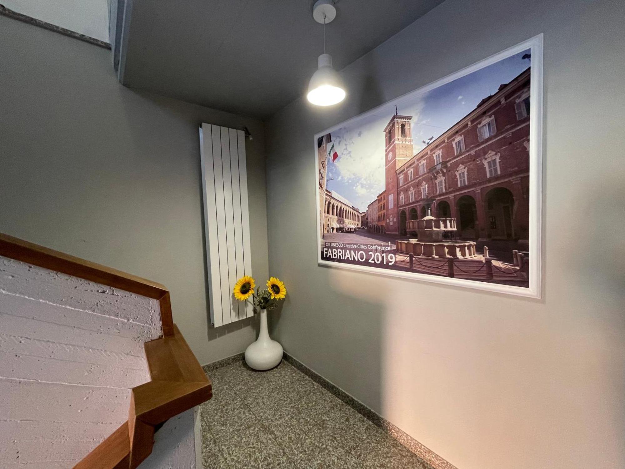 Rooms & Breakfast La Filigrana ฟาบริอาโน ภายนอก รูปภาพ